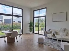 Villa Kerluz - sleeps 6 in great comfort