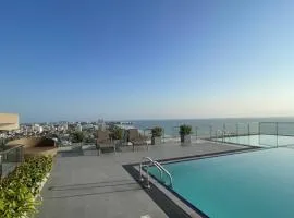 43bythesea