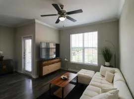 Modern 1BR in Magnolia Close to The Woodlands