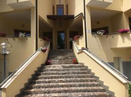 Appartamento sirente, hotel sa Rovere