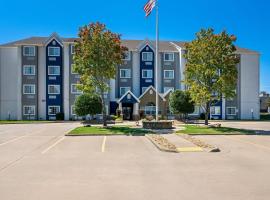 Microtel Inn & Suites By Wyndham Conway, motel in Conway