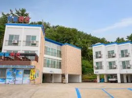 Samcheok sky Pension