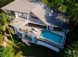 5BR Luxury Seaview Designer Villa with Pool & Gym