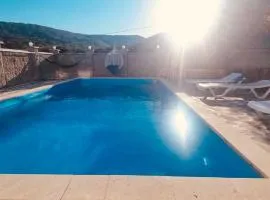 Ampelos Jus