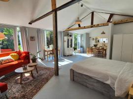 Garden Studio Eindhoven, hotel in Eindhoven