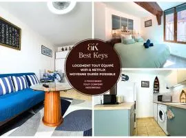 Côté Mer - Appartement Chaleureux & Cosy - Déco Bord de Mer - Centre-Ville Rue Commerçante - Smart TV Netflix & WiFi Fibre - Cuisine Équipée & Nespresso - Check-in Autonome - Parking Facile à Proximité - Confort & Sérénité