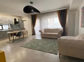 Nicolle Luxury Promenada