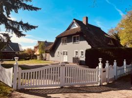 Ferienwohnung Lasse in Wieck, hotel i Wieck