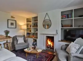 Cotswold Stone Cottage - Garden Woodburner & Pub 5-Min Walk
