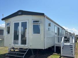 Seaview Holiday Rentals - ABI Oakley, hotel en Chestfield