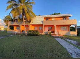Dove Cove Comfort Suites, hotel cerca de Aeropuerto Internacional V. C. Bird - ANU, Rat Island