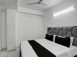 Collection O 24/7 Hotel