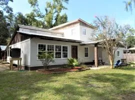 Bay Cottage Retreat