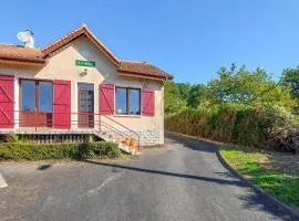 Pet Friendly Home In Nanteuil-En-Vallée With Wifi