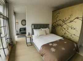 The East Wing Bloemendaal