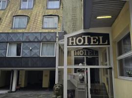 Yeti City Hotel Saarbrücken, hotel em Saarbrücken