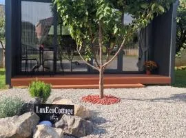 LuxEcoCottage