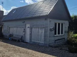 La tranquille maison bleue