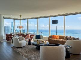 Lux Apts with Lake Views and Top Amenities、シカゴのアパートメント