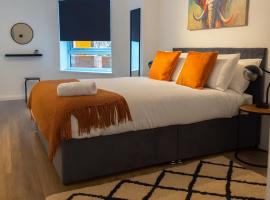 Courtyard Highstreet Retreat, hotel a Swindon