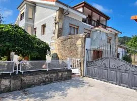 Gran casa rural con Finca de 4000 m2