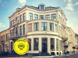 FINCH Boutique Hotel, downtown
