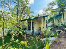 Wind Hill Luxury Villa - Weligama