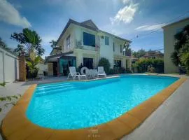 First Ao Nang Private Pool Villa