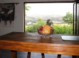 Oppiberg Cottage with River View