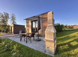 Feriendorf Seeblick - Tiny Chalet Nr 10, hotel in Neunburg vorm Wald