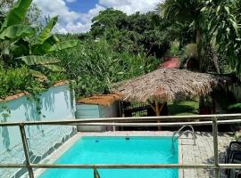 Chalet Acogedor en Combia con piscina privada，Combia的木屋