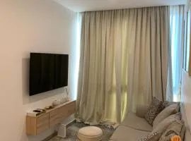 Real Escal 1 bedroom at Airport Residential