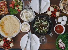 Nita - Guest House ნიტა - საოჯახო სასტუმრო