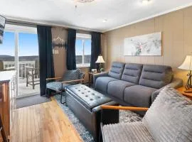 ML352 Stylish Classy Mountain Views EZ Parking WiFi