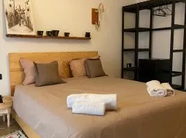 Tamrazen retreat