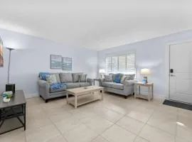 Renovated 2-Bedroom Condo with Pool - The Waves