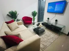 Cosy One Bedroom in Salama with Solar & Wifi