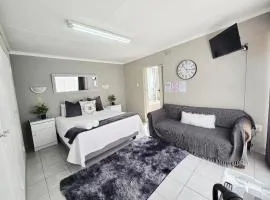 Zhantique Guest House 2- Unit 3