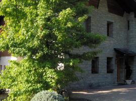 Le Lierre, hotel v destinaci Châtillon