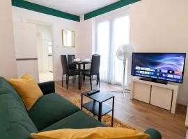 Charming 3 Bed House with Garden