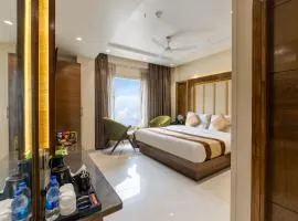 Hotel Grand Plaza in City Centre - Walking Distance From New Delhi Railway Station and Connaught Place