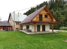 Chata u Rep&aacute;ňov, rumah kotej di Terchov&aacute;