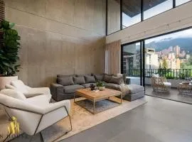Morph 902 - Luxury Apt in Poblado with Balcony