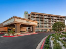 Holiday Inn Oxnard - Ventura by IHG, hotel em Oxnard
