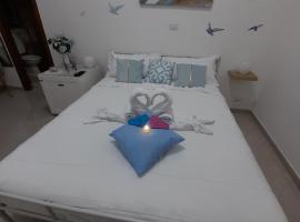 Falanga Family Guests Accommodation, hotel in Civitavecchia
