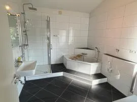 3 Room Apartment
