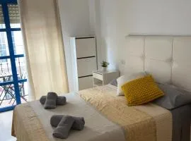 Capitán - 2 habitaciones centro de Fuengirola