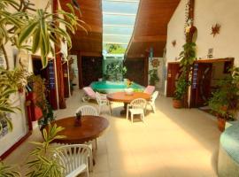 Hotel Casa Branca, hotel Guarujában