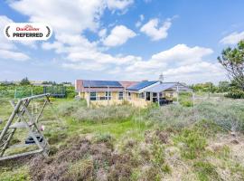 Luxury Retreat by Heathland-By Traum, hotel in Henne Strand