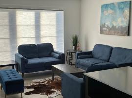 Modern new townhouse, hotel a Red Deer